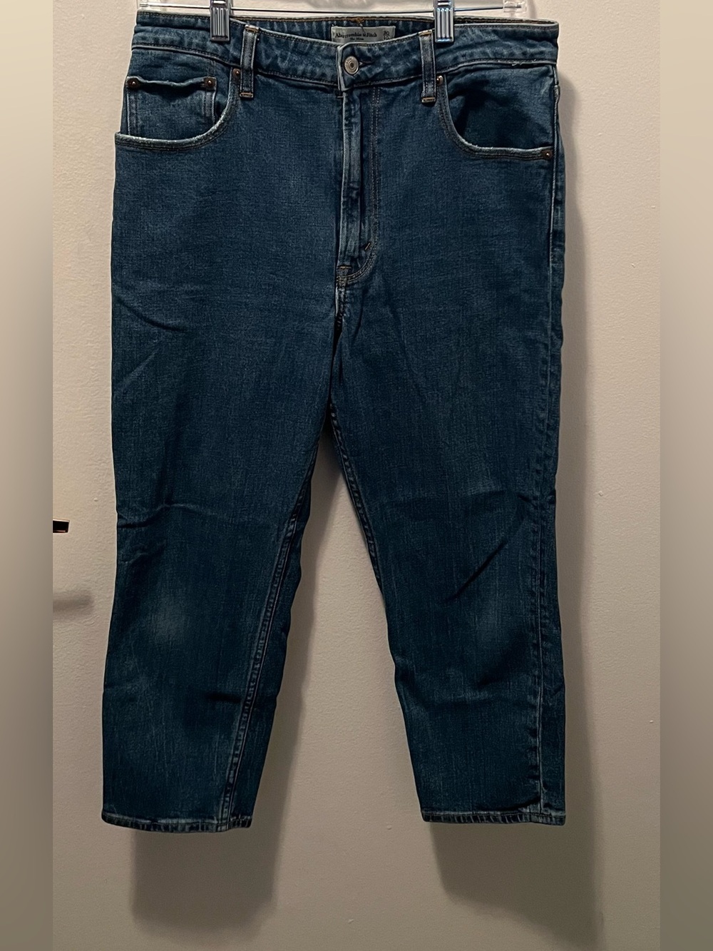 ✨ Abercrombie & Fitch Curve Love The Mom High Rise Jeans Dark Wash 30 / 10XS